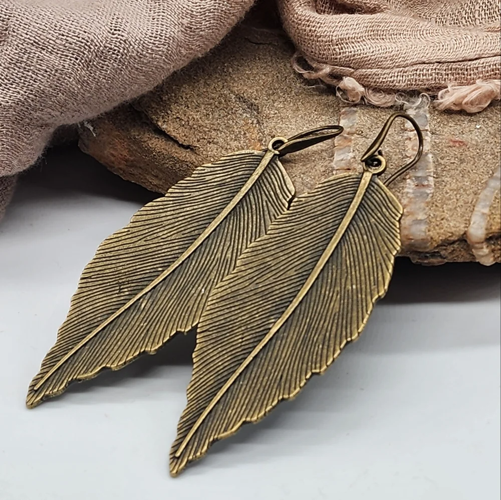 Anthropologie Leaf Boho Jewelry Antique Gold Bronze Long Earrings